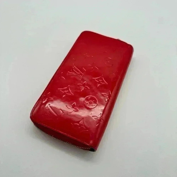 Zippy Wallet Vernis with 🆓 ENTRUPY COA - Picture 11 of 16